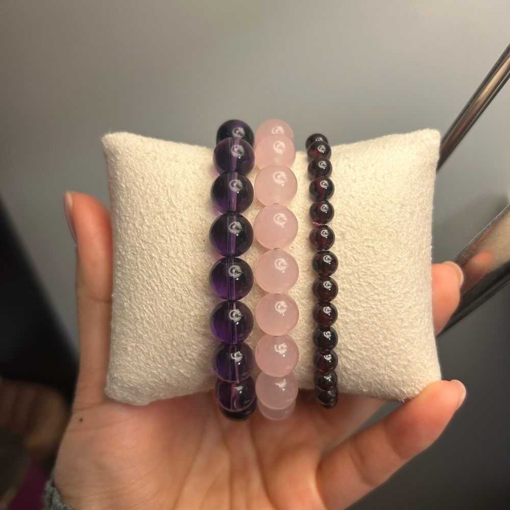 Amethyst and rose quartz beaded stretch bracelets，bundle of 3 bracelets